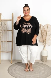Tunika trapezowa Dekolt V LALI Wisienki czarna Plus Size 50/56