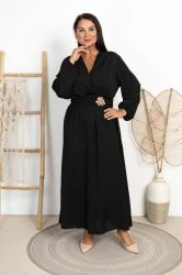 Długa Sukienka z Kopertowym Dekoltem KORTIN czarna Plus Size 44/48
