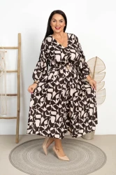Sukienka Maxi literka A KAROLINA wzór 4 czekolada Plus Size 46/52