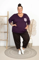 Sweterek z Cekinową Kieszonką KUBANA śliwkowy Plus Size 46/52