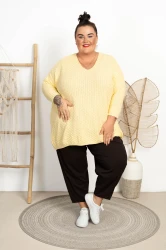 Sweter Oversize RADA bananowy Plus Size 48/56