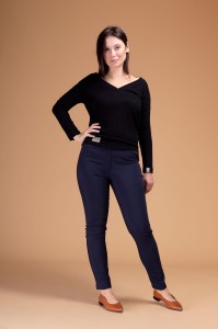 Spodnie z ruchomą gumą w pasie DANDI granat Plus Size 42-56