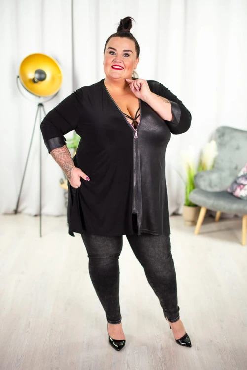 Trapezowa Tunika z ekoskórki MASUS czarna Plus Size 4648 50 52 54 56
