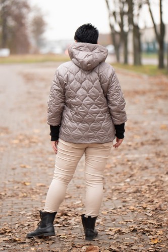 Krótka Kurtka pikowana NAZAR fango Plus Size 44-50