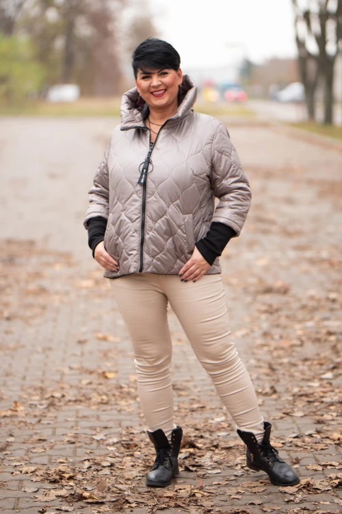 Krótka Kurtka pikowana NAZAR fango Plus Size 44-50