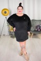 Sukienka Tuba Welurowa z broszką TIANA czarna Plus Size 44-54