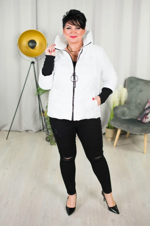 Krótka Kurtka pikowana NAZAR biała Plus Size 44-50
