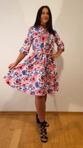 Sukienka z paskiem HESTIA kwiaty Plus Size 44-52
