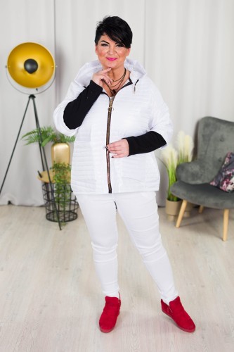Krótka Kurtka pikowana NAZAR biala z czarnymi rekawami Plus Size 44-52