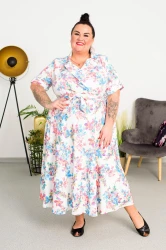 Sukienka z paskiem INDIA błękitne kwiaty Plus Size 44-52
