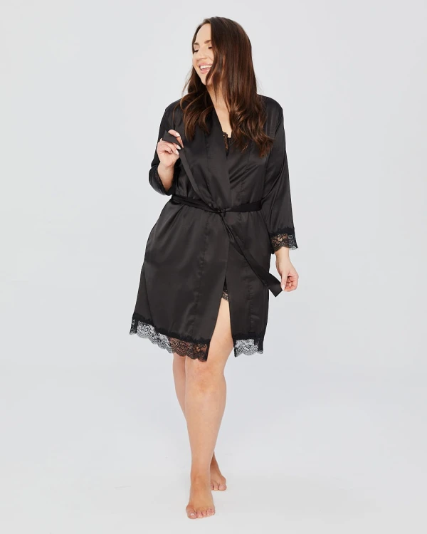 5901282004029--mona-szlafrok-satynowy-z-koronka-satin-robe-with-lace-black-qs_2-1675174266.jpeg