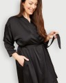 5901282004012-mona-qs-szlafrok-satynowy-satin-robe-black_1-kopia-1678263822.jpeg