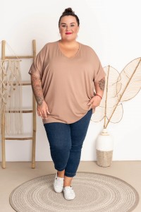 Bluzka Vneck z wiskozy KELLI camel Plus Size 48-58
