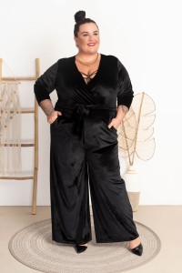 Kombinezon welurowy NEFRE czarny Plus Size 42-52