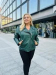 Ramoneska z Ekoskóry BABYLON butelkowa zieleń Plus Size 46-56