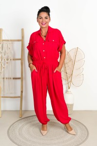 Kombinezon z Crepy SONIA czerwony Plus Size 46/50