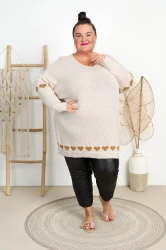 Długi Sweter z serduszkami LENI beżowy Plus Size 46/54