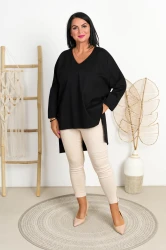 Bluzka z dłuższym tyłem AMI czarna Plus Size 44-52