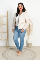 Kurtka z kapturem na wiosnę DOLORES śmietankowa Plus Size 42-54