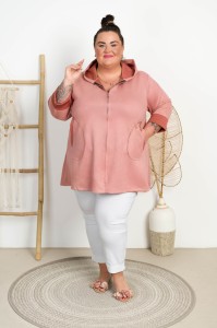 Narzutka Zamszowa na suwak CERINA pudrowa Plus Size 50/56