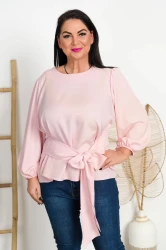 Bluzka elegancka z wiązaniem MARIENN pudrowa Plus Size 44-52