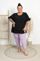 Bluzka z falbanką z crepy DILIA czarna Plus Size 46/54