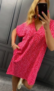 Sukienka Tuba CYRILL cętki neon fuksja Plus Size 44/48