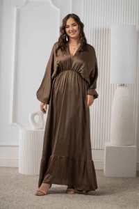 Sukienka Satynowa Maxi LADI czekoladowa Plus Size 44/52