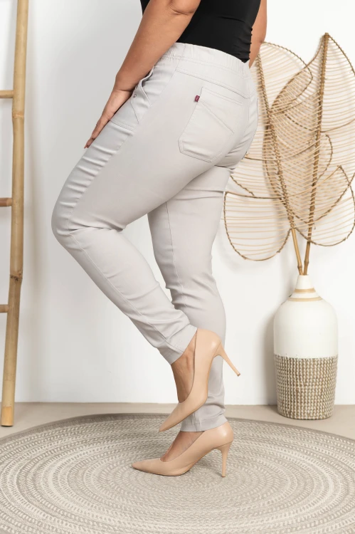 Spodnie w gumkę wysoki stan jasne siwe Plus Size 42 44 46 48 50 52 54 56 58 60