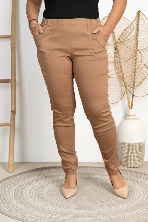 Spodnie w gumkę wysoki stan pudrowy brąz Plus Size 42 44 46 48 50 52 54 56 58 60