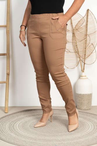 Spodnie w gumkę wysoki stan pudrowy brąz Plus Size 42 44 46 48 50 52 54 56 58 60
