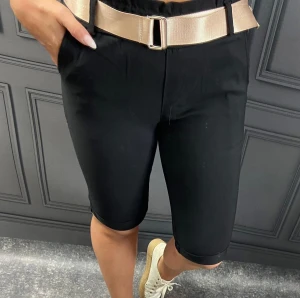 Spodenki z paskiem BENITO czarne Plus Size 44/48