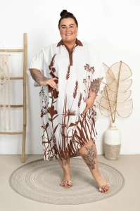 Sukienka Maxi z kołnierzykiem LEJA kwiaty brąz Plus Size 50/56