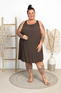 Sukienka z ażurem na plecach LORDES czekoladowa Plus Size 46/52