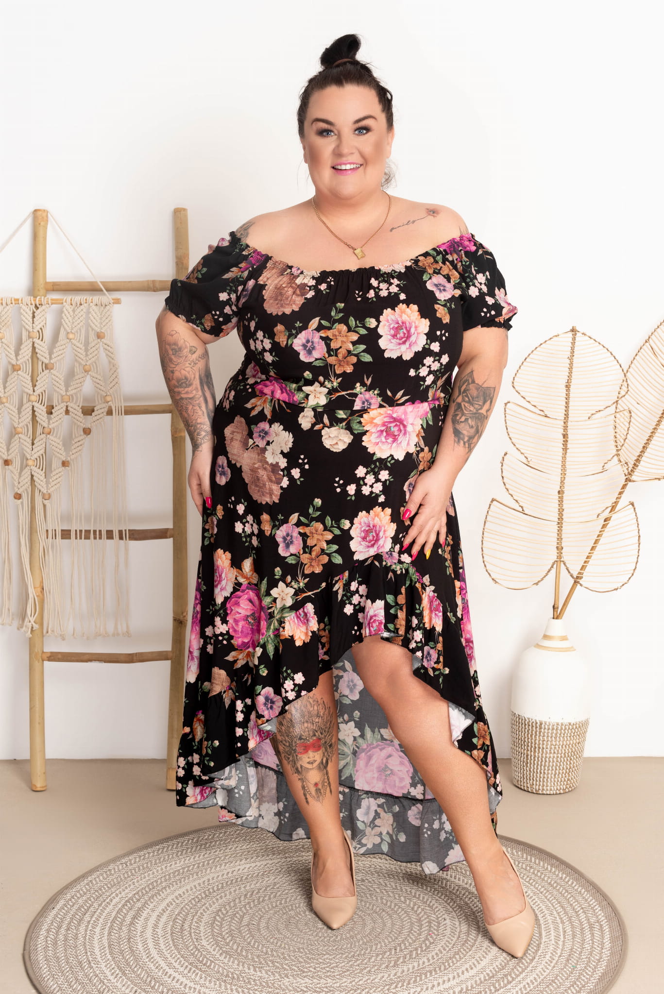 sukienka asymetryczna plus size