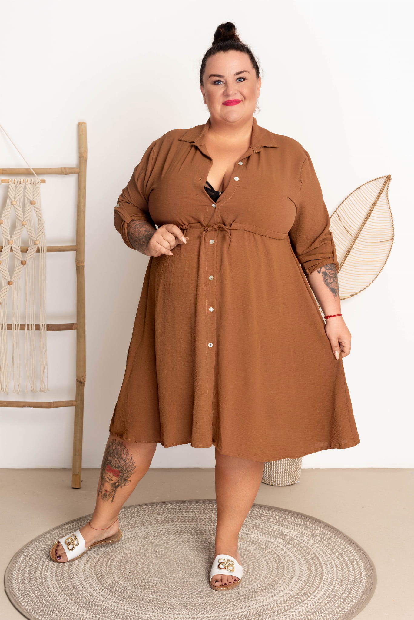 brązowa sukienka plus size