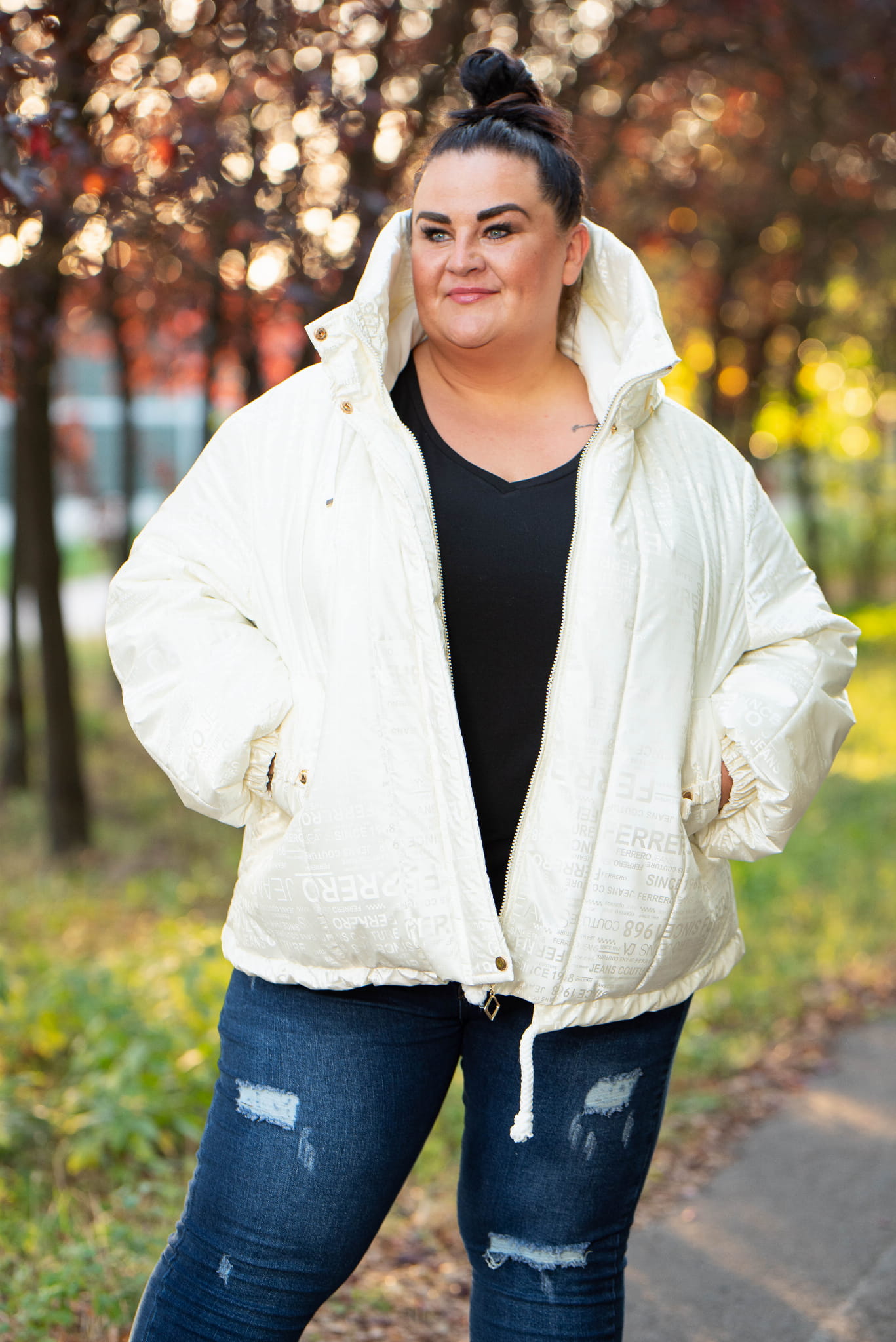 kurtka holograficzna plus size