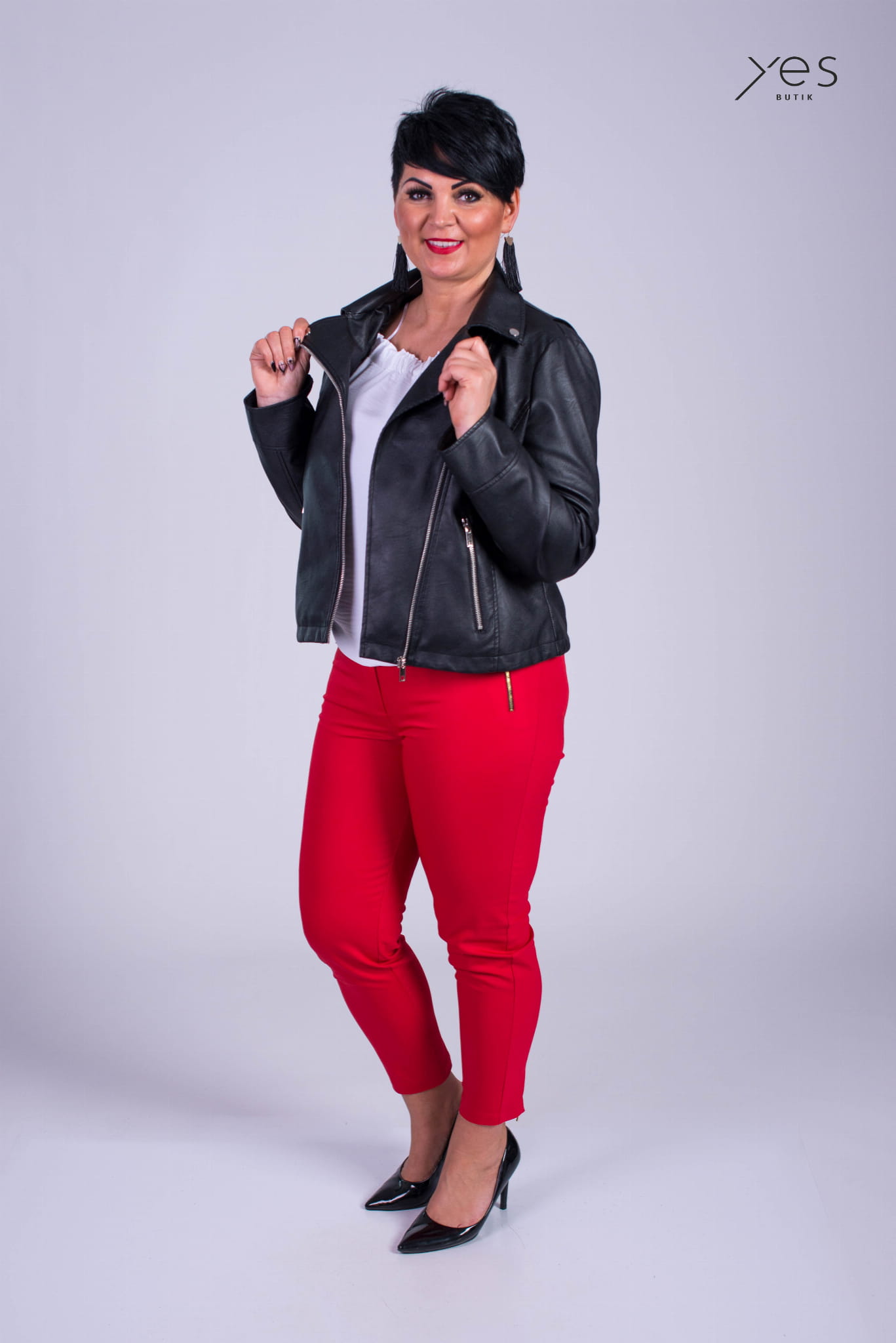 czarna ramoneska damska