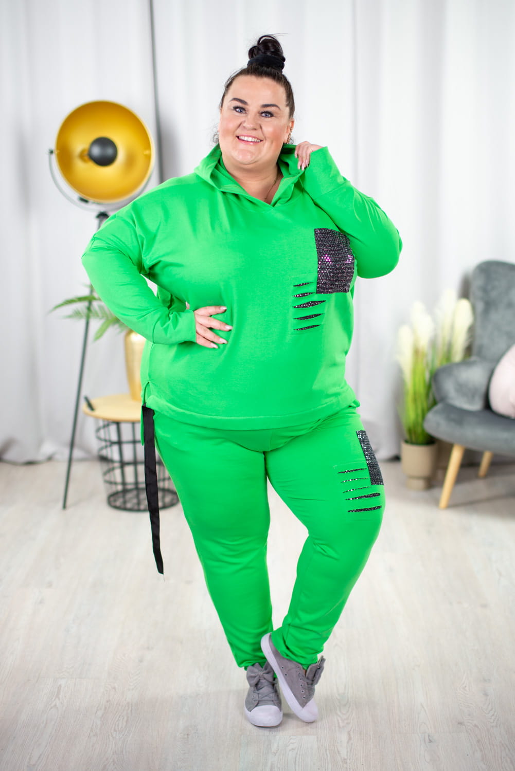 zielony dres plus size
