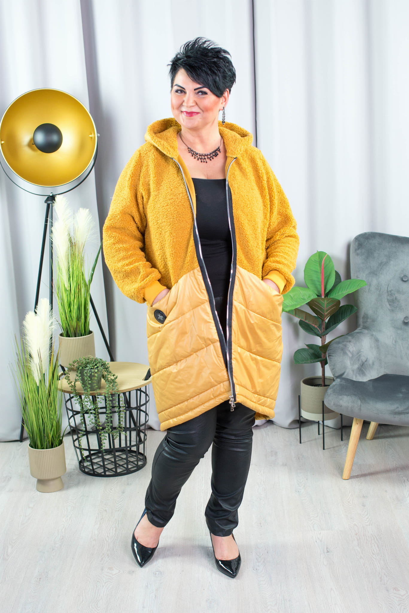 miodowa kurtka plus size